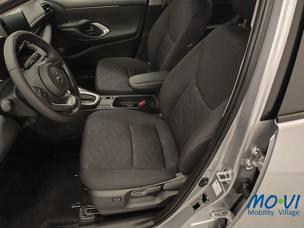 Mazda 2 6