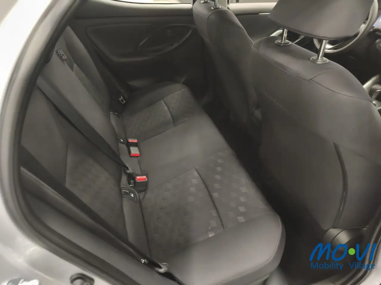 Mazda 2 11