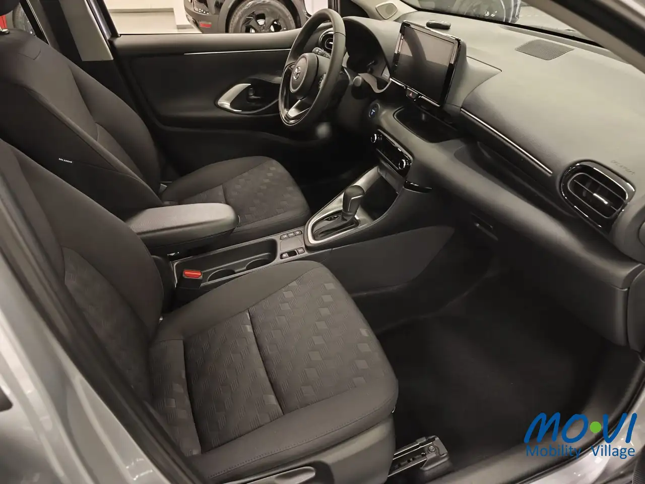 Mazda 2 12