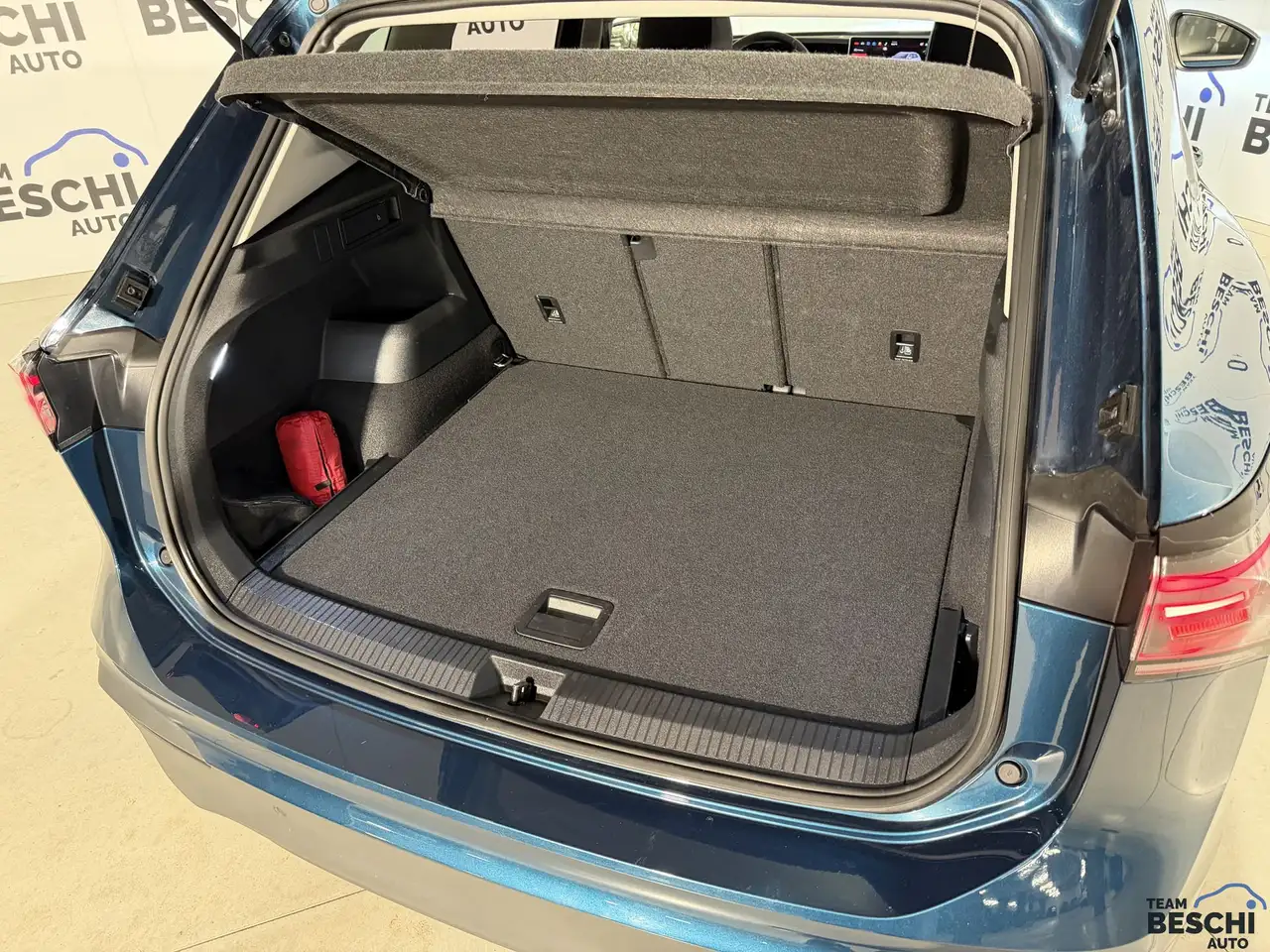 Volkswagen Tiguan 9
