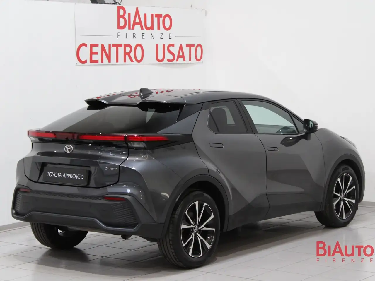 Toyota C-HR 3