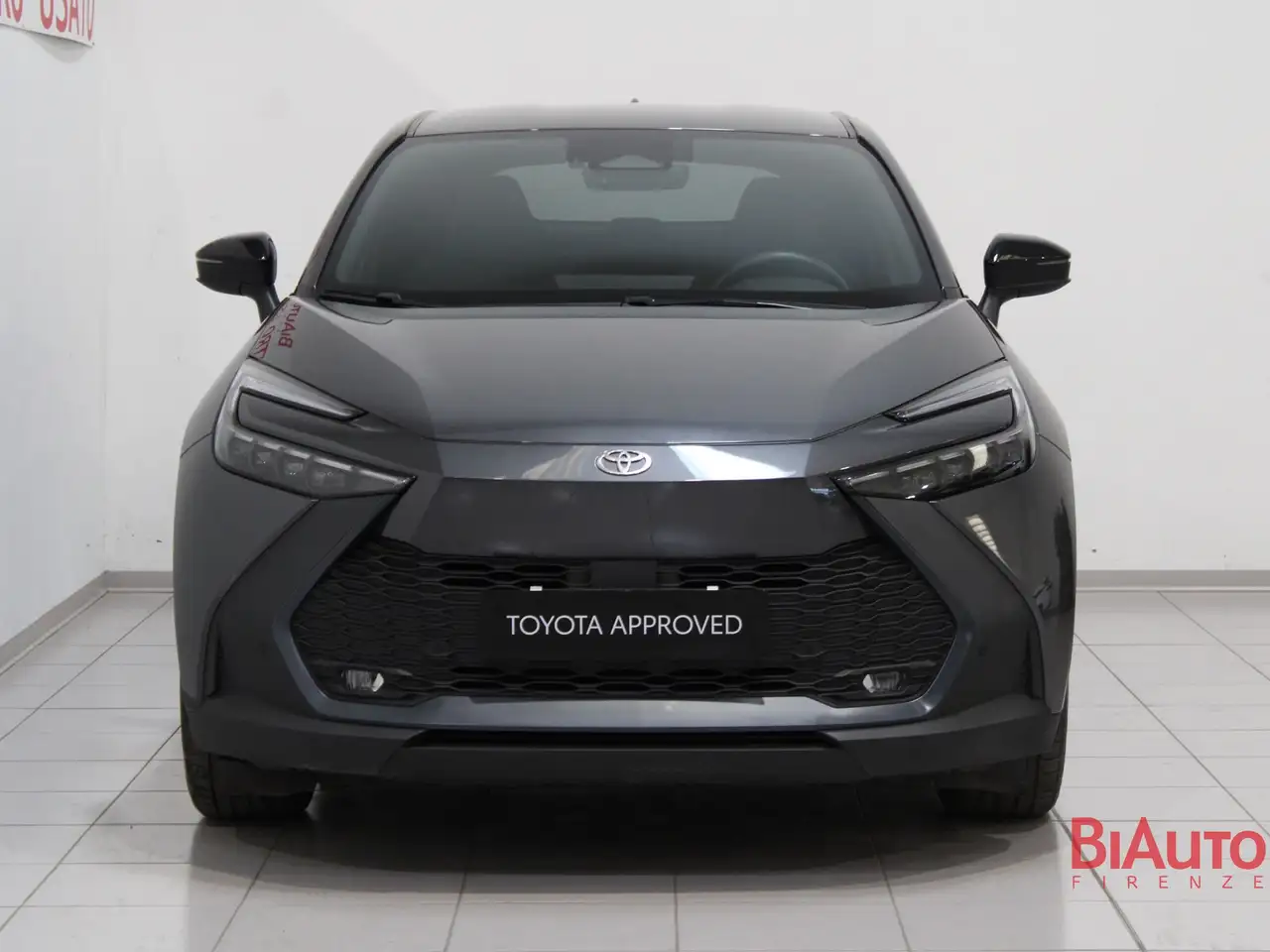 Toyota C-HR 4