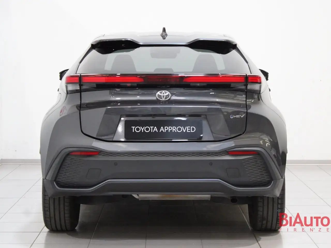Toyota C-HR 5