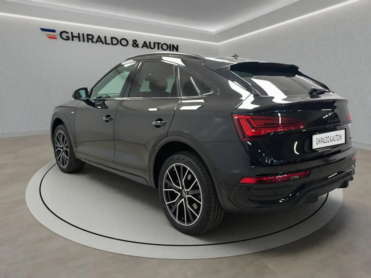 Audi Q5 I 6