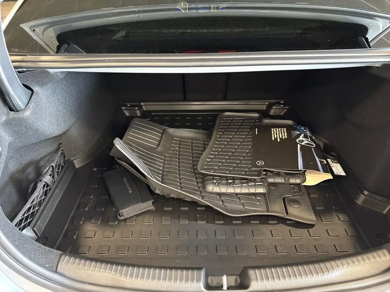 Mercedes-Benz C 200 8