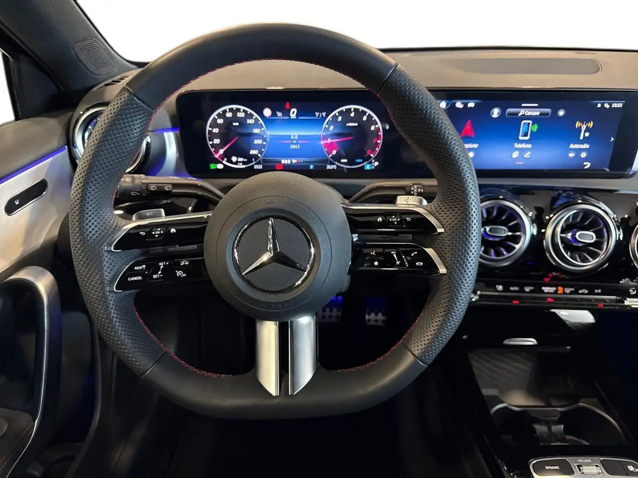 Mercedes-Benz A 180 11