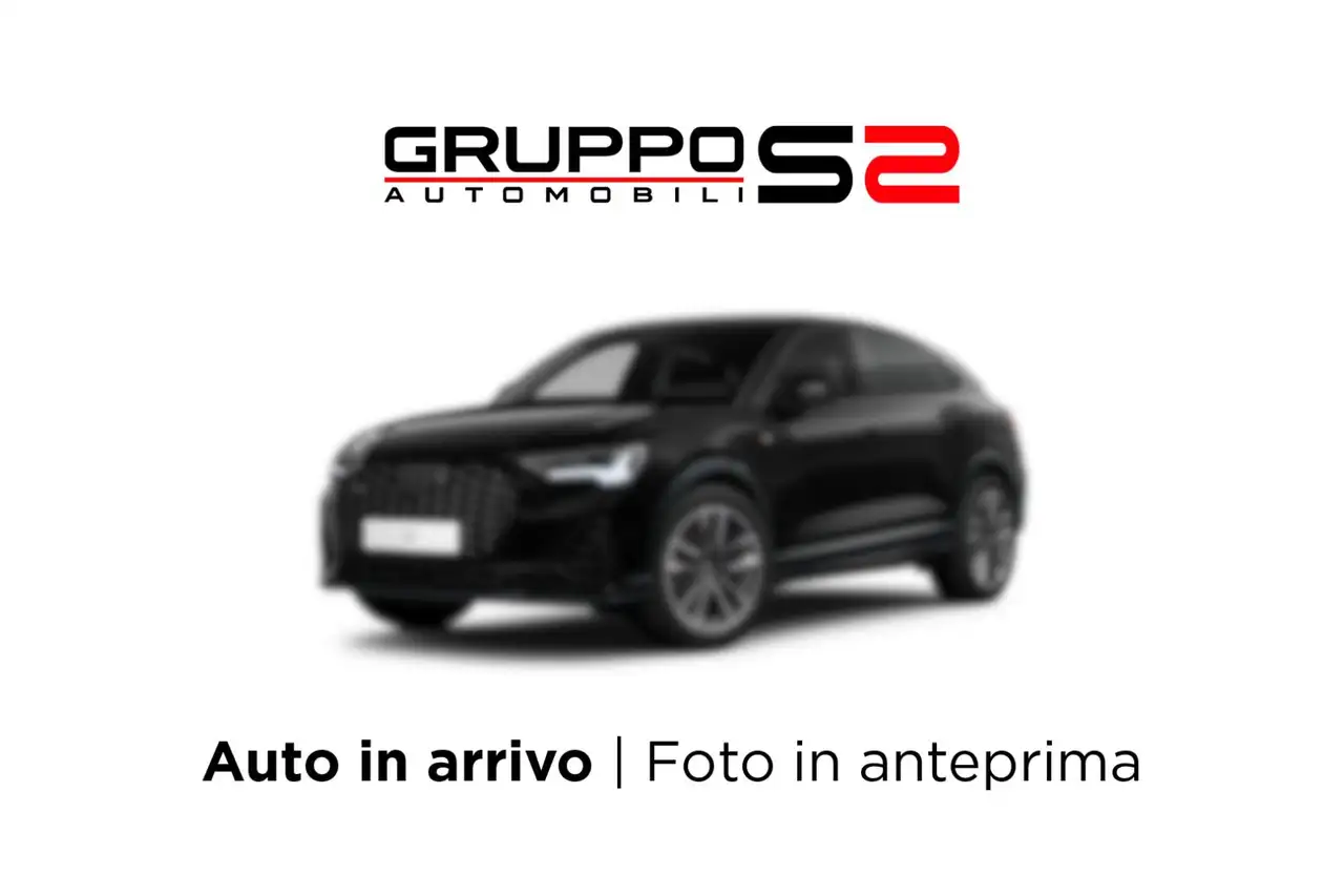 Audi Q3 40