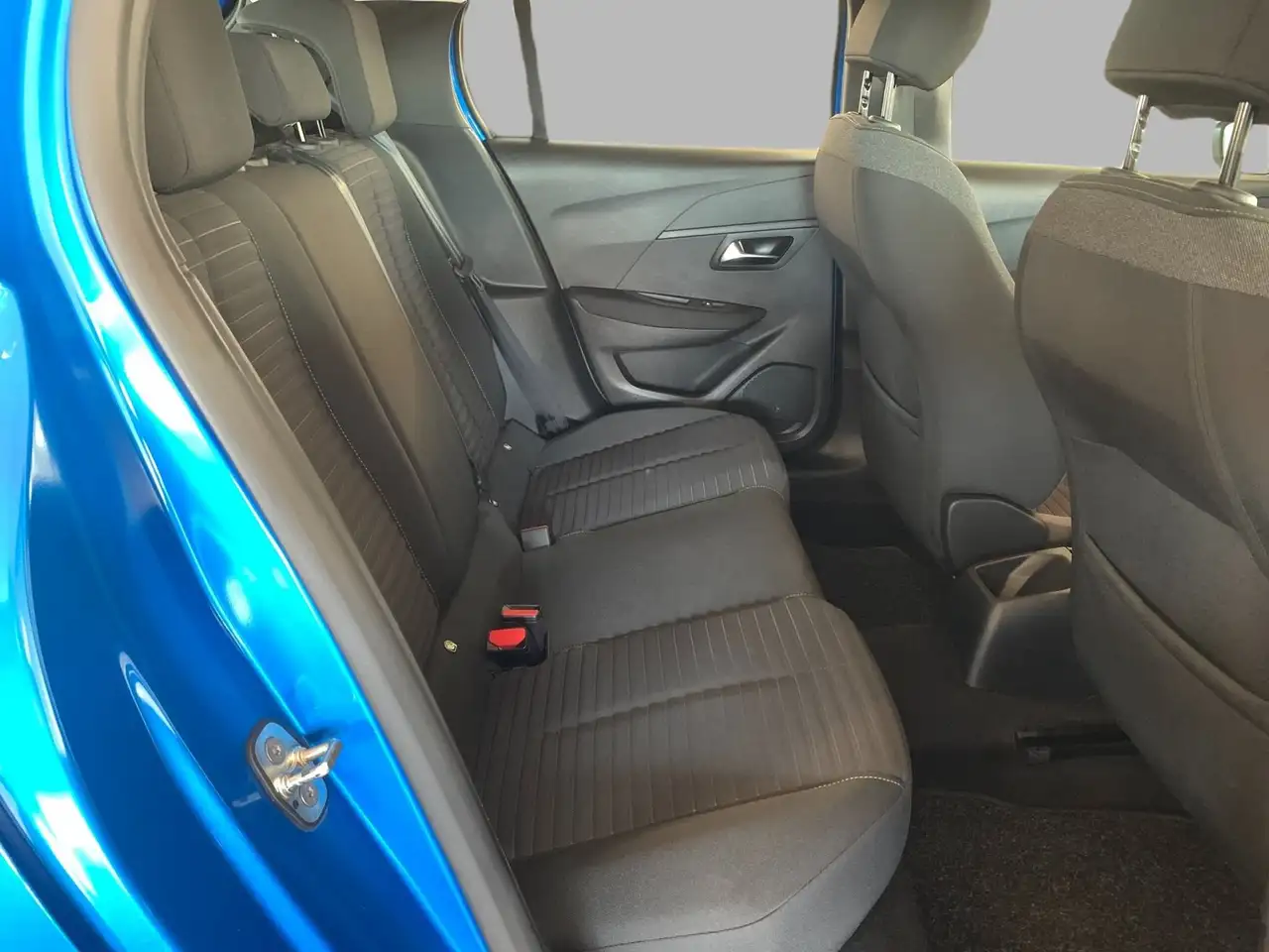 Peugeot 208 II 8