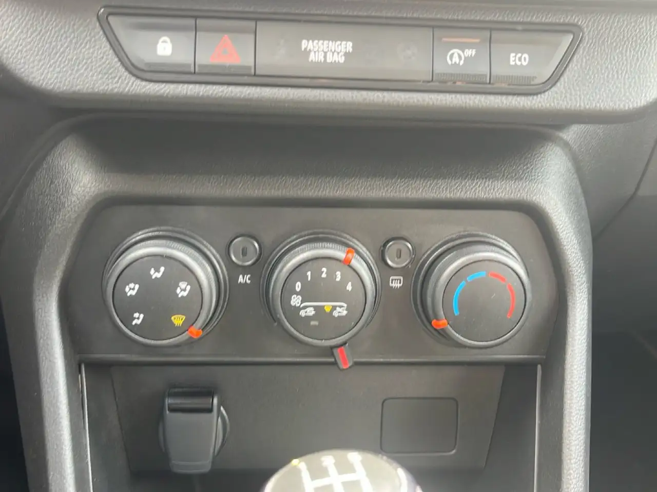Dacia Sandero 10