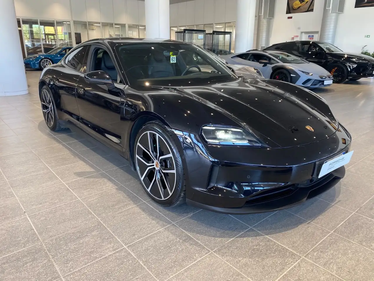 Porsche Taycan 2