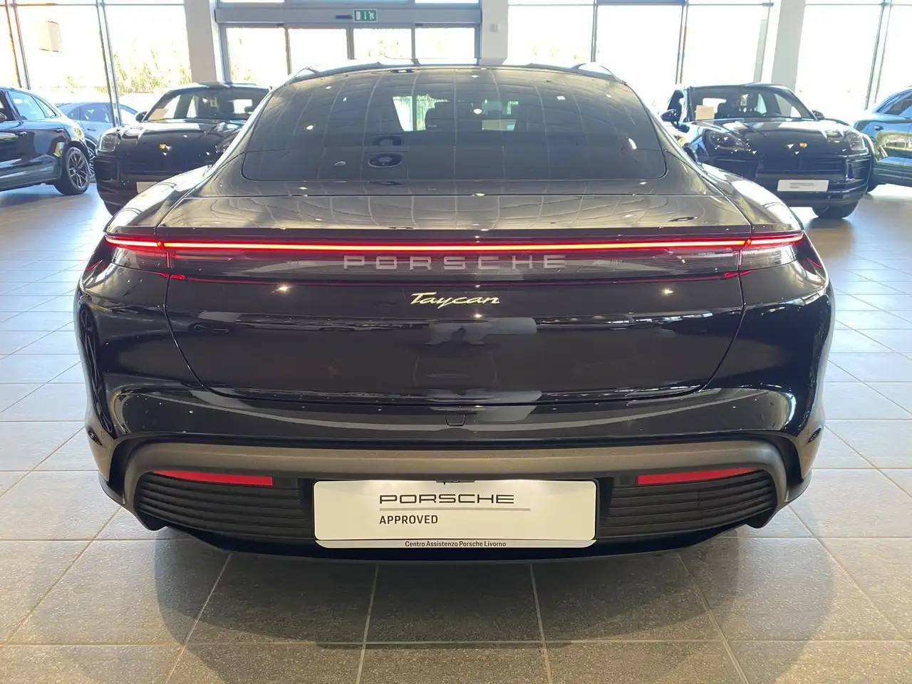Porsche Taycan 7
