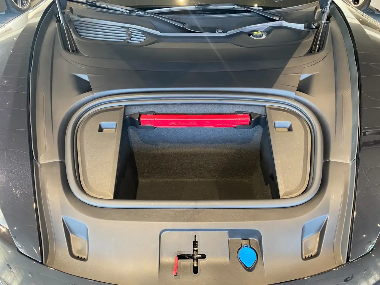 Porsche Taycan 10