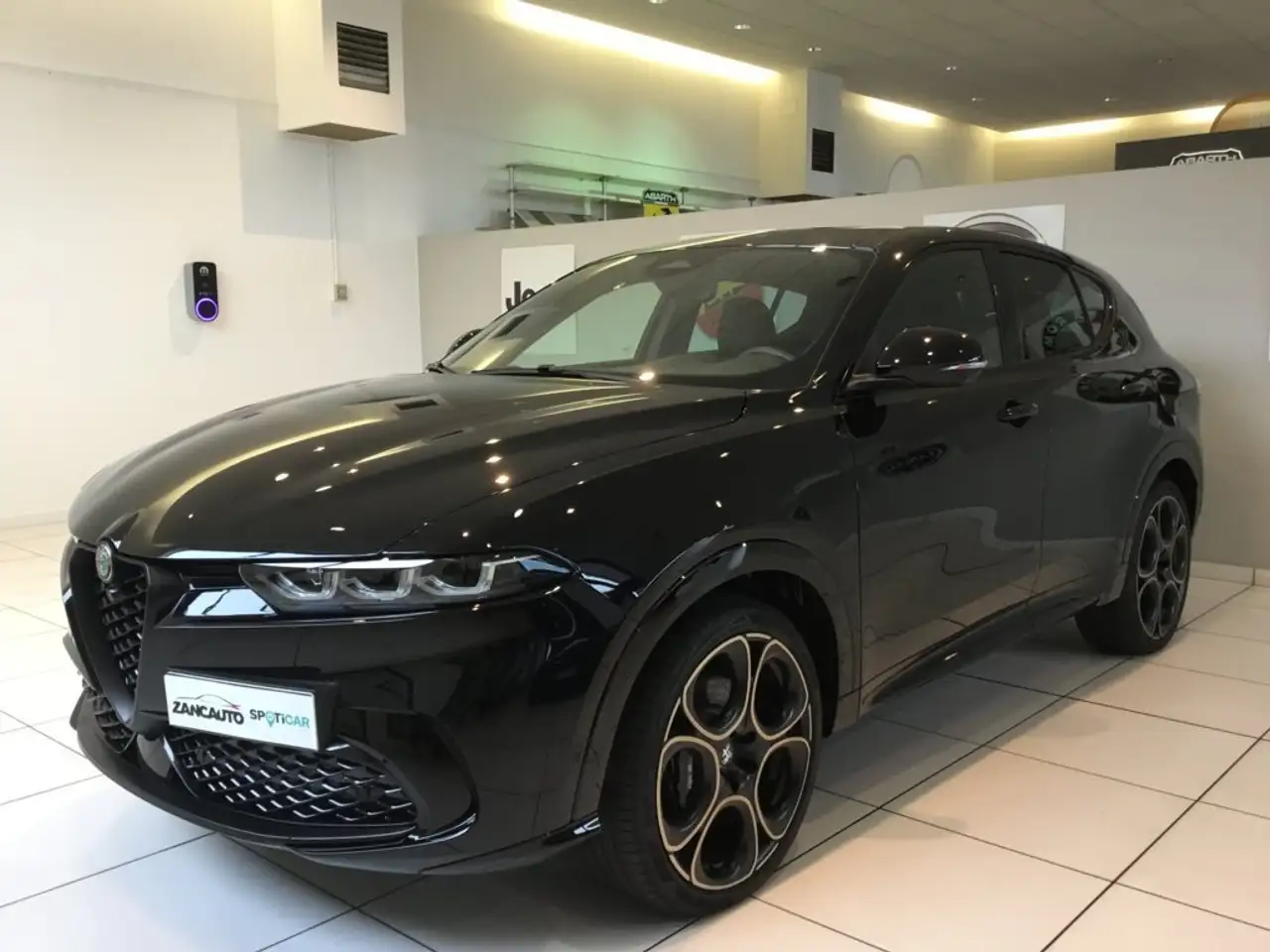 Alfa Romeo Tonale 3