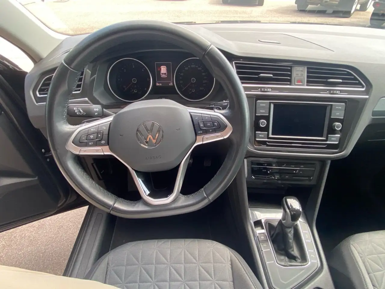 Volkswagen Tiguan 11
