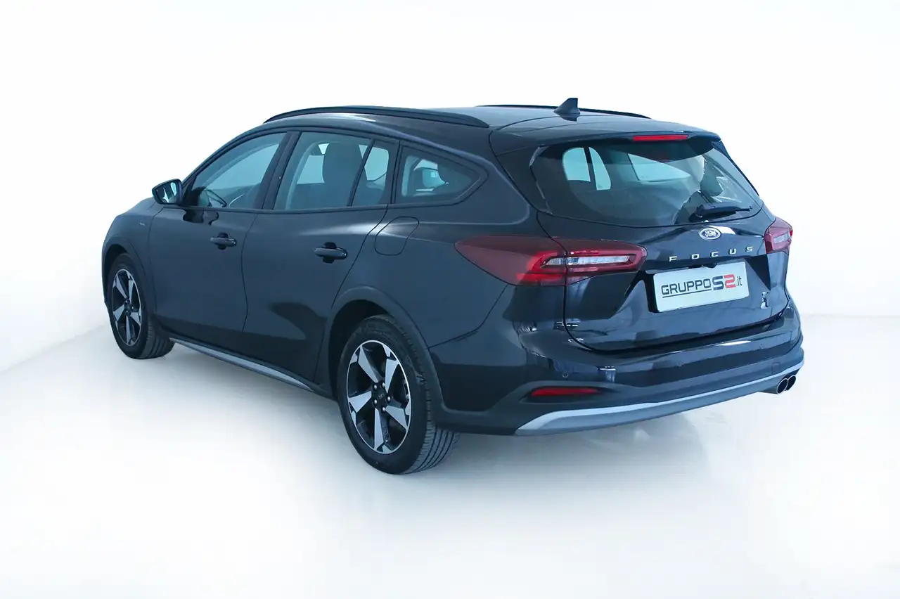 Ford Focus 6