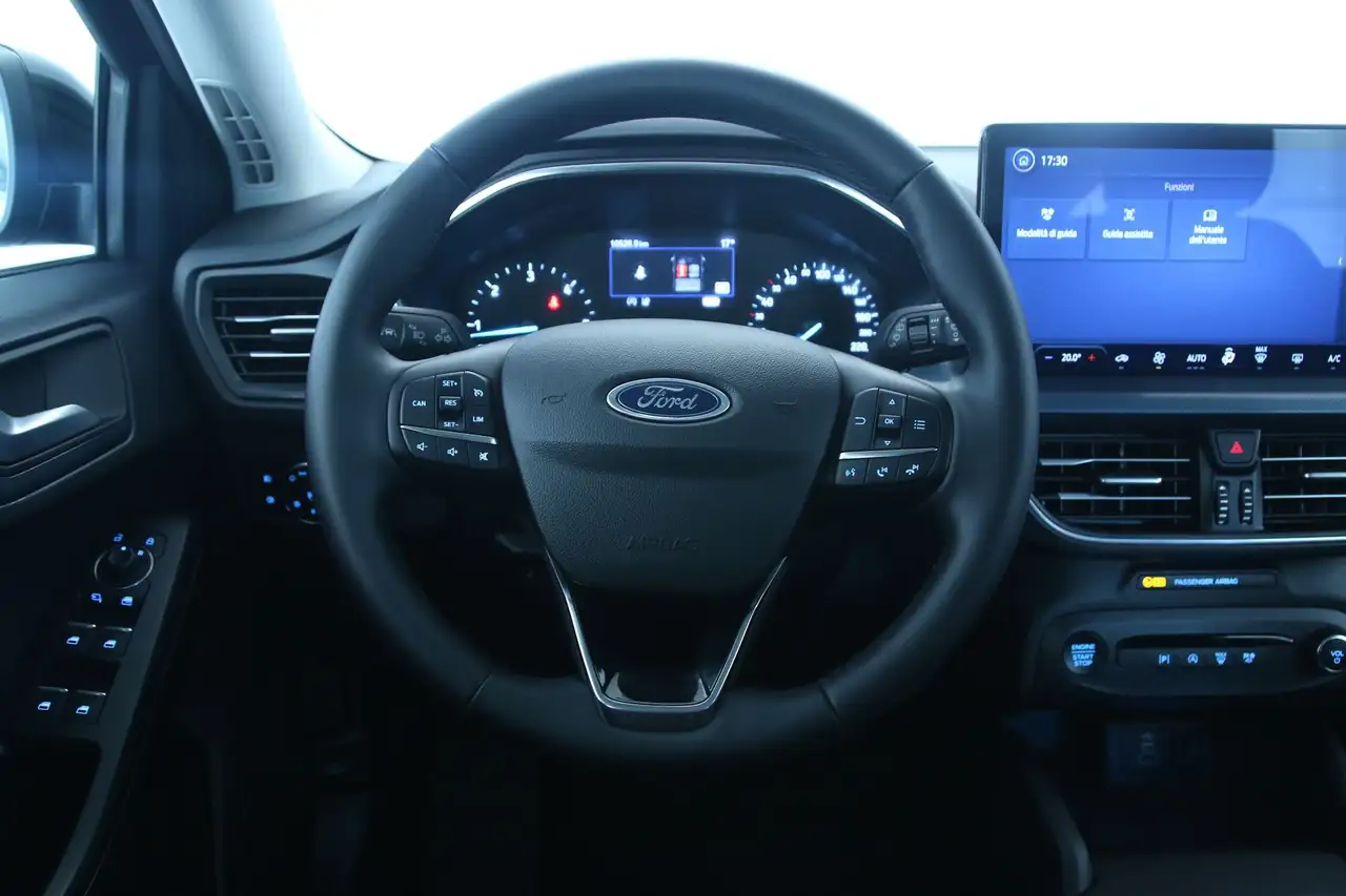 Ford Focus 10