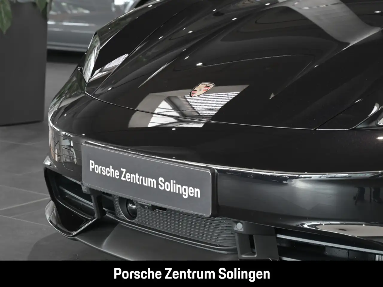 Porsche Taycan 7