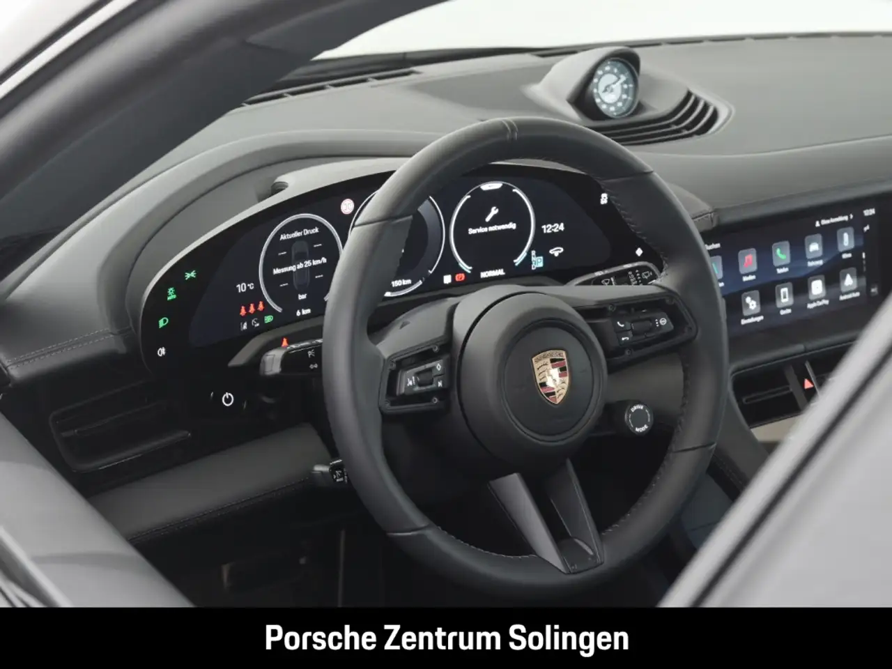 Porsche Taycan 15