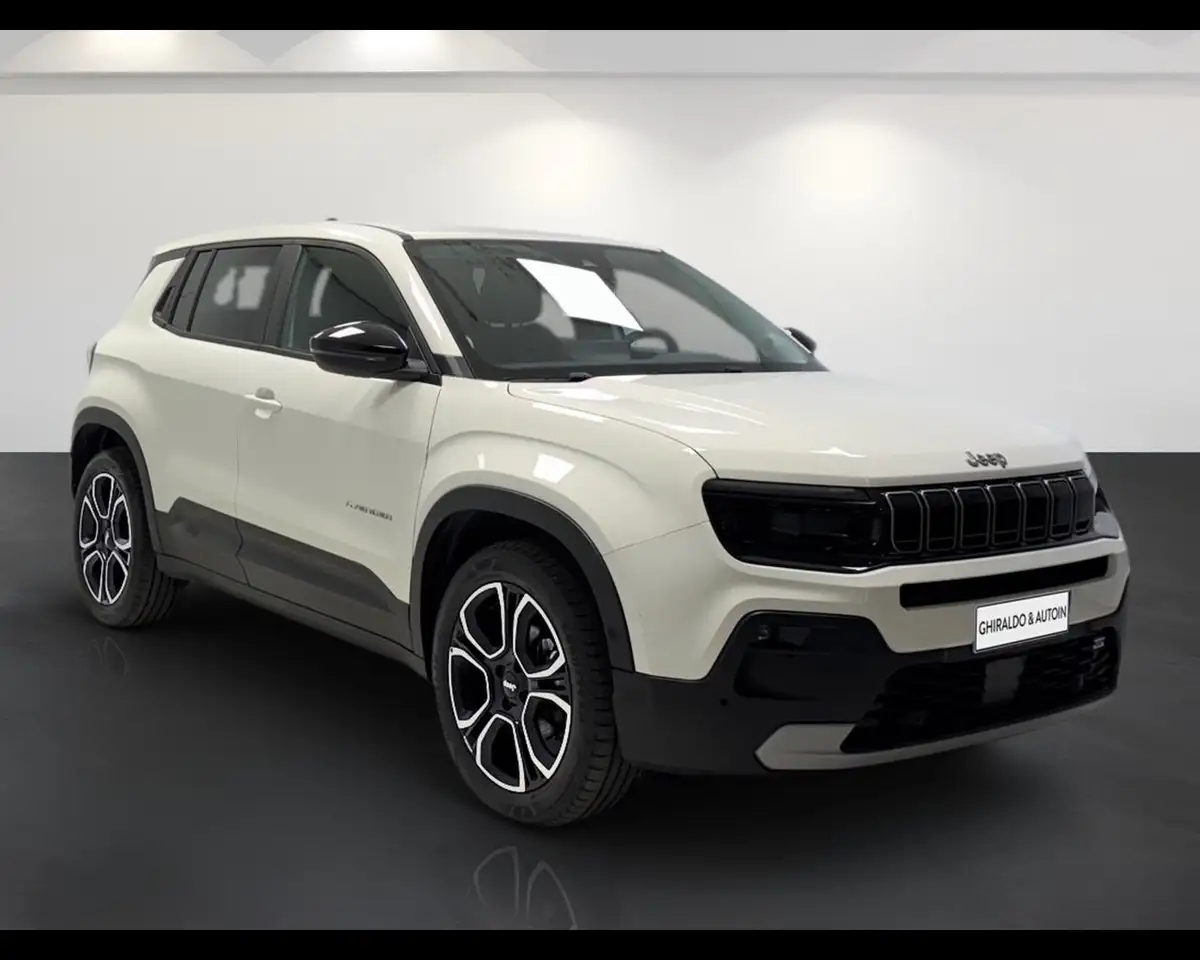 Jeep Avenger 3
