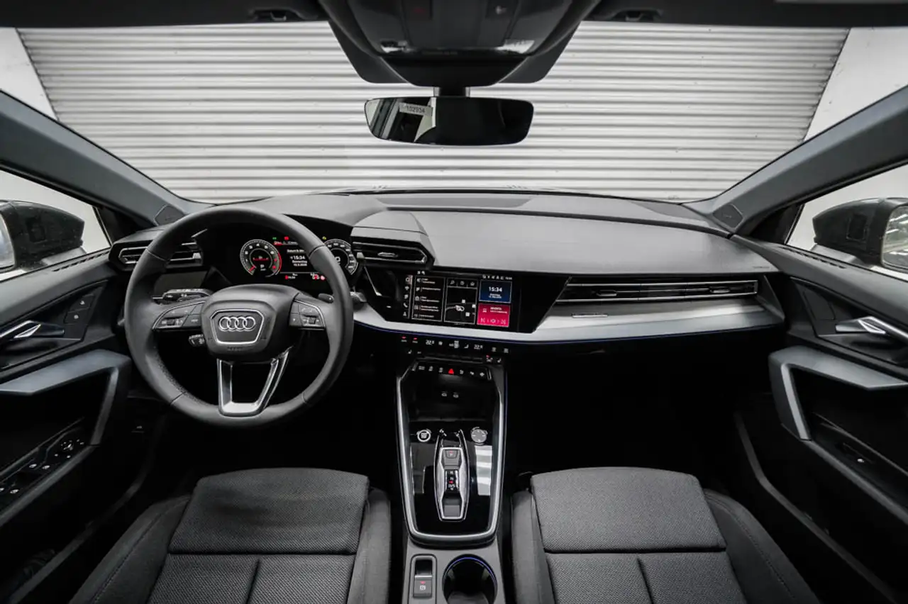 Audi A3 40 6