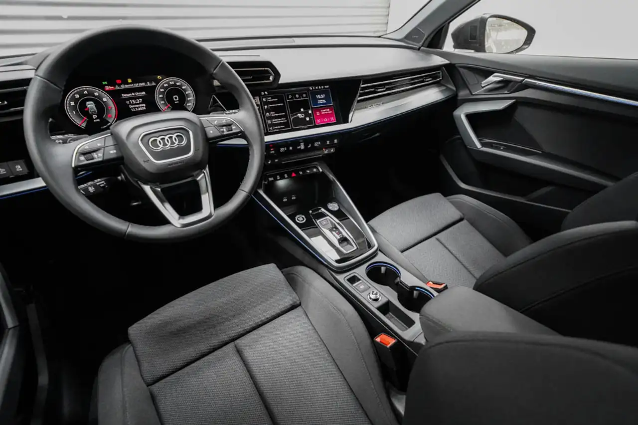 Audi A3 40 7