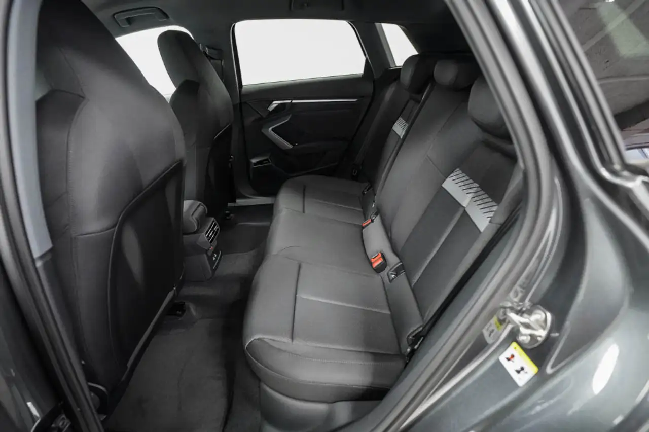 Audi A3 40 16