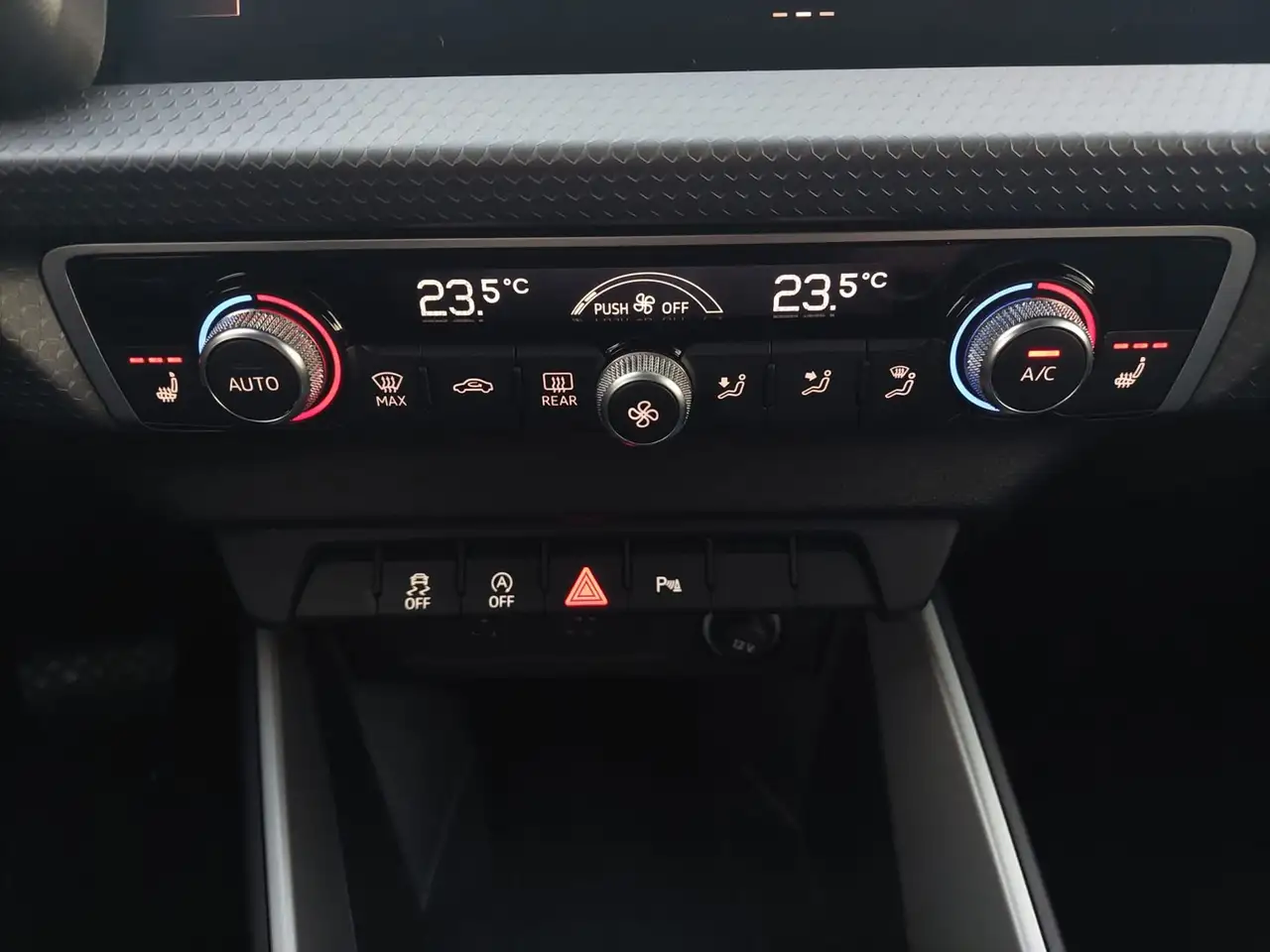 Audi A1 8