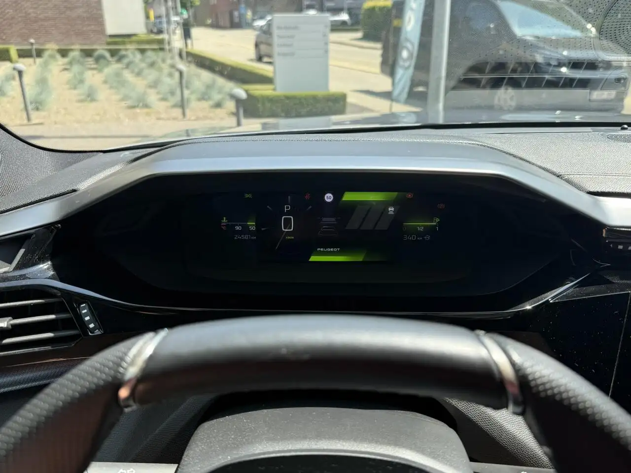 Peugeot 308 8