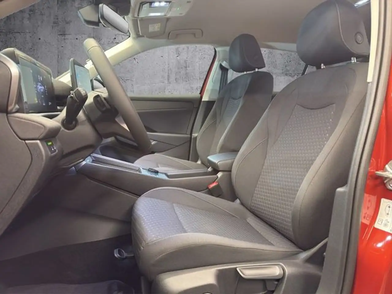 Volkswagen T-Roc 8