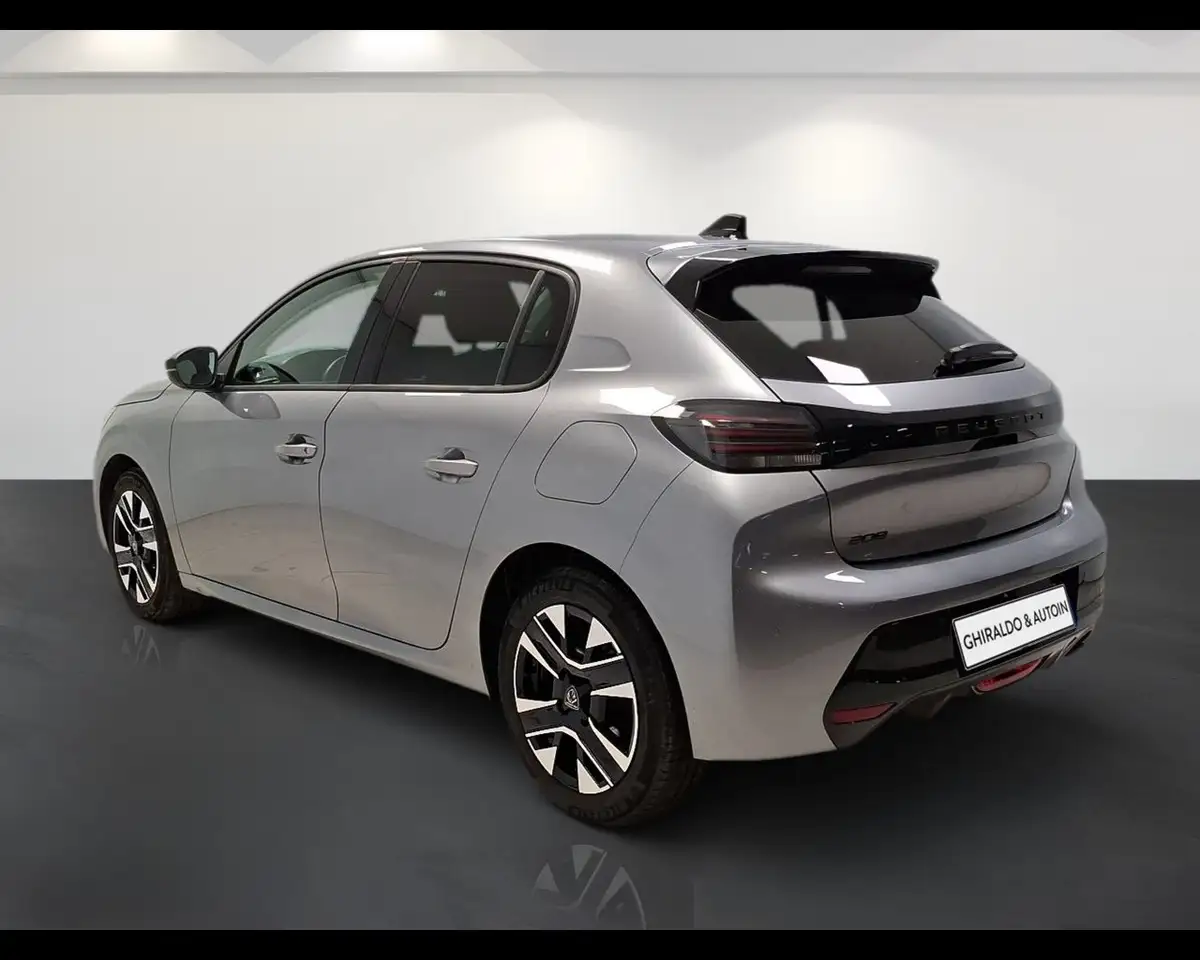Peugeot 208 II 6