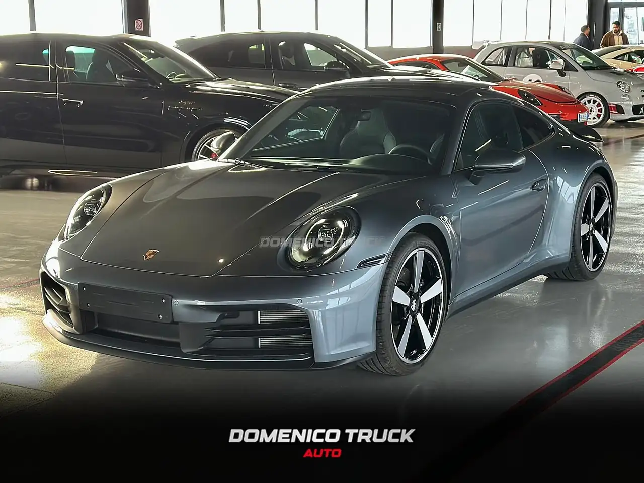 Porsche 992 911 2