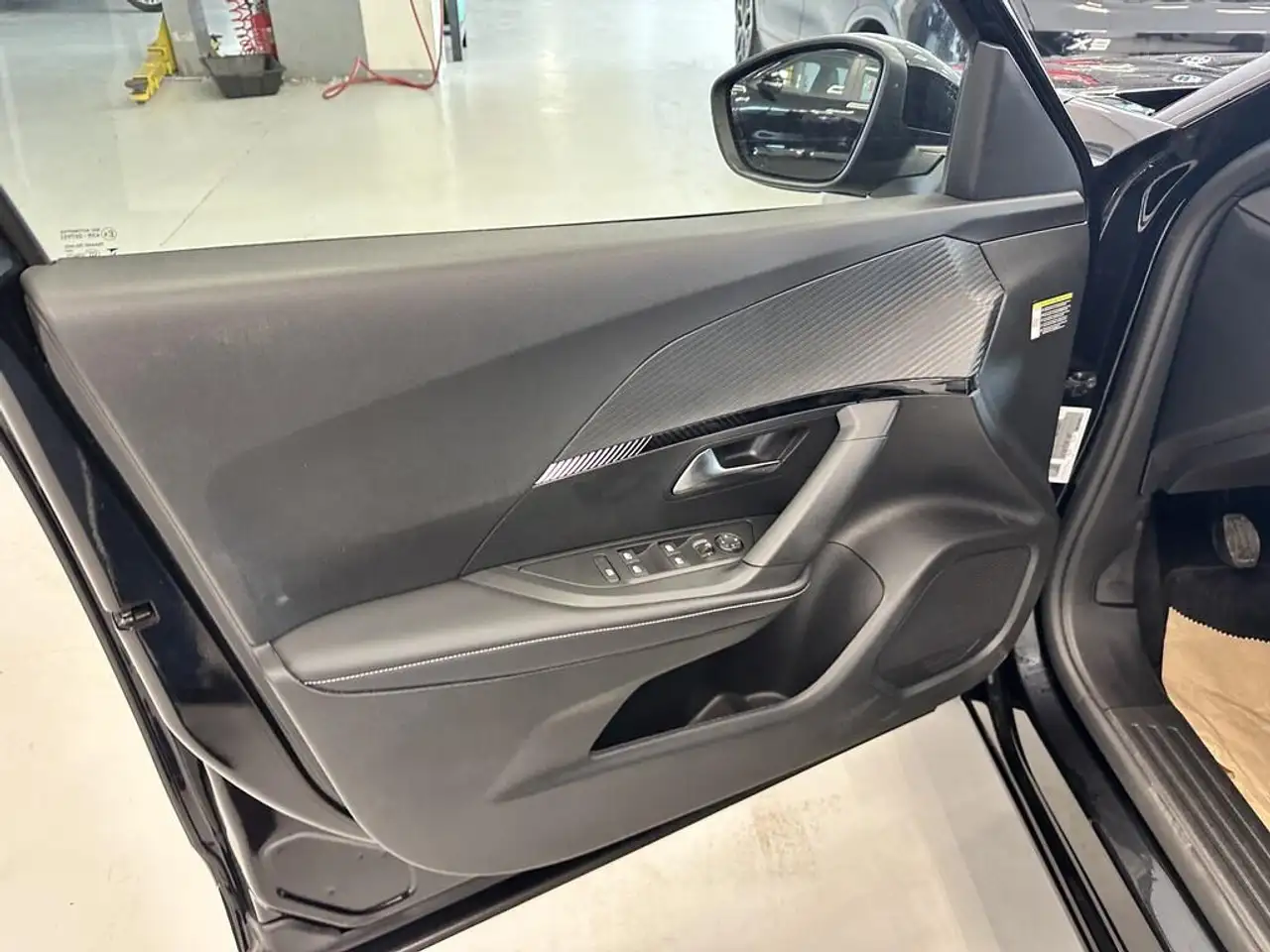 Peugeot 2008 7