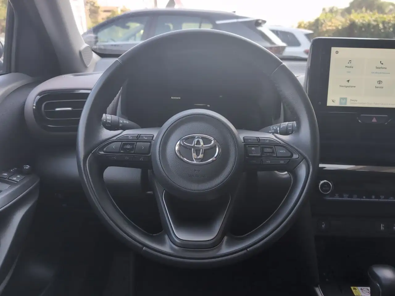 Toyota Yaris 8