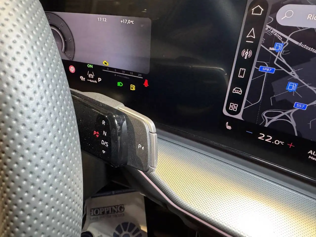 Audi Q3 8