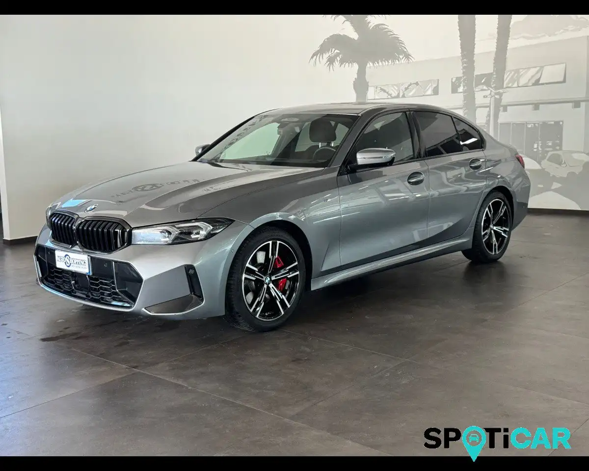 BMW 320