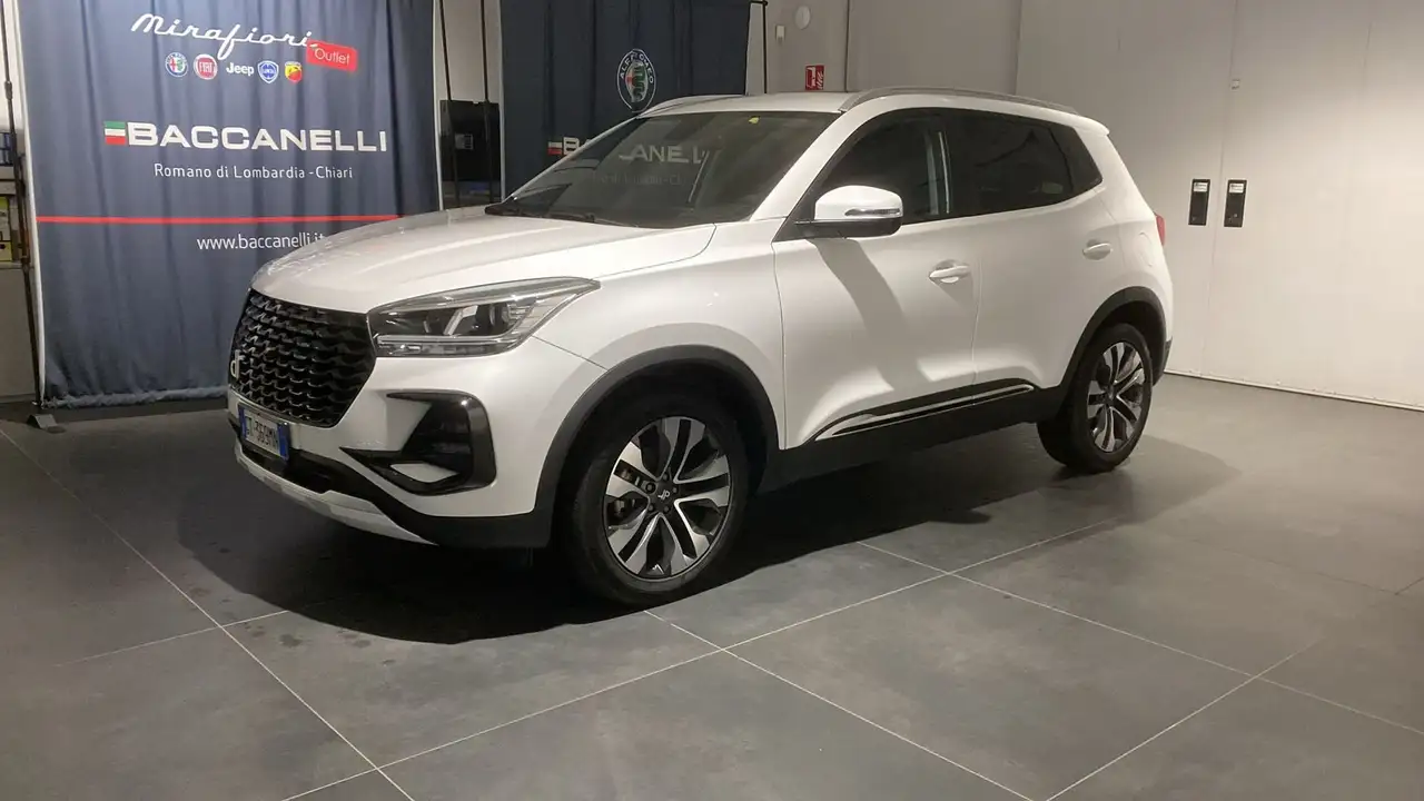 DR Automobiles DR5.0