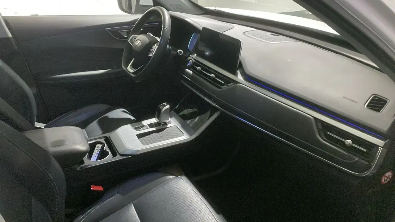 DR Automobiles DR5.0 10