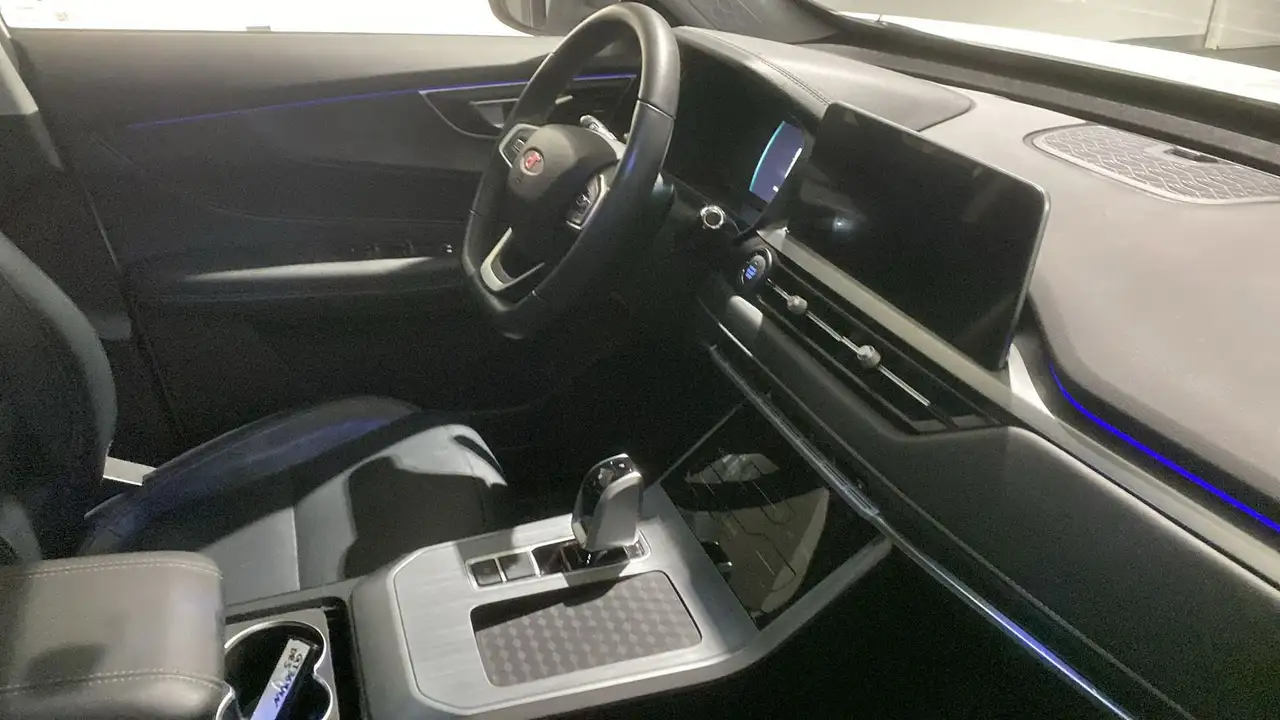 DR Automobiles DR5.0 11