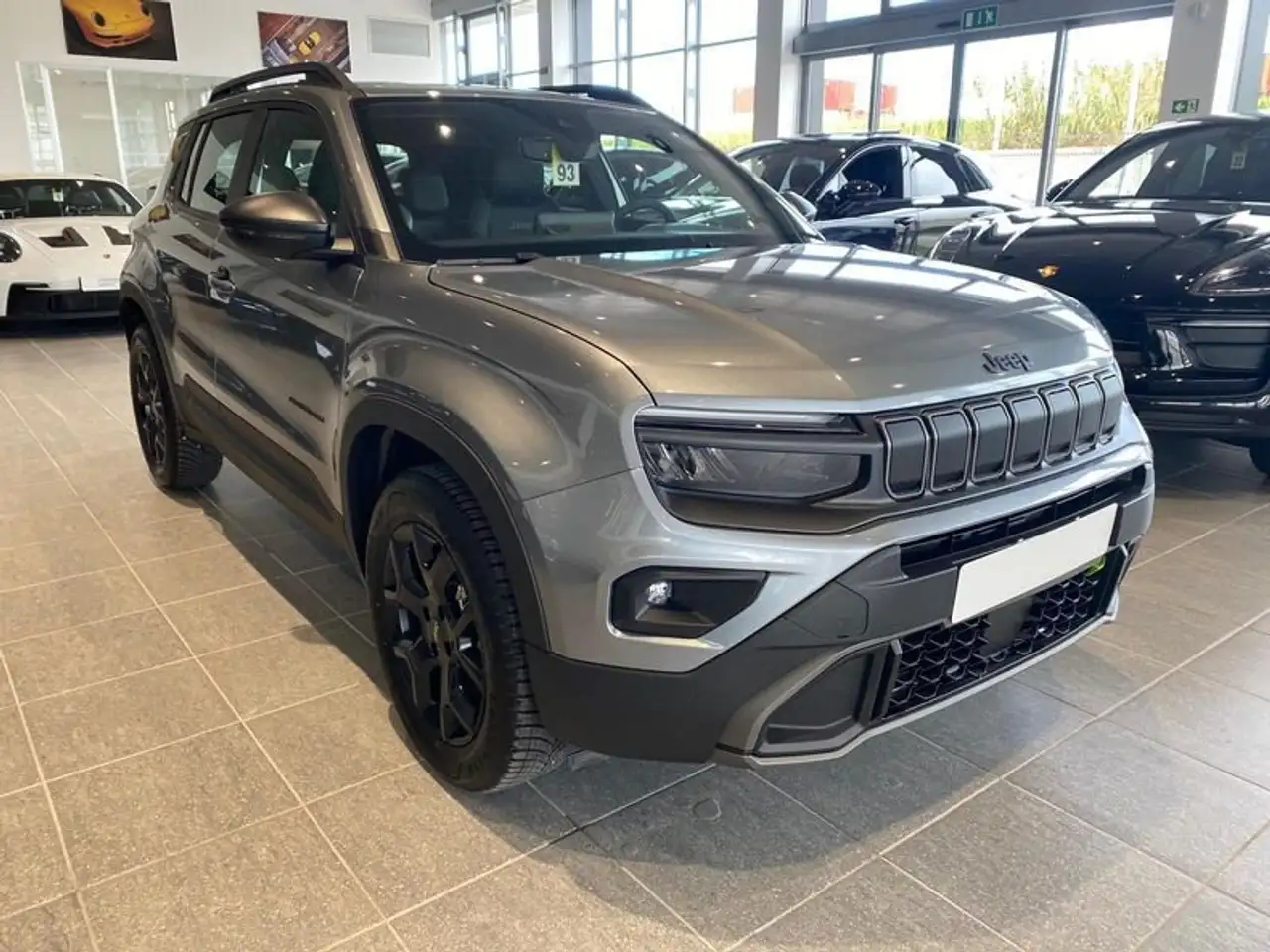 Jeep Avenger 3