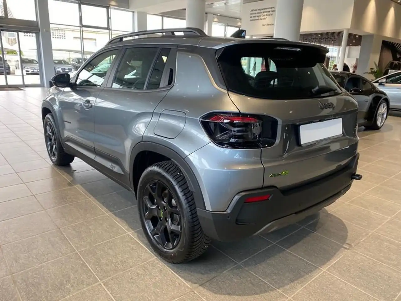 Jeep Avenger 5
