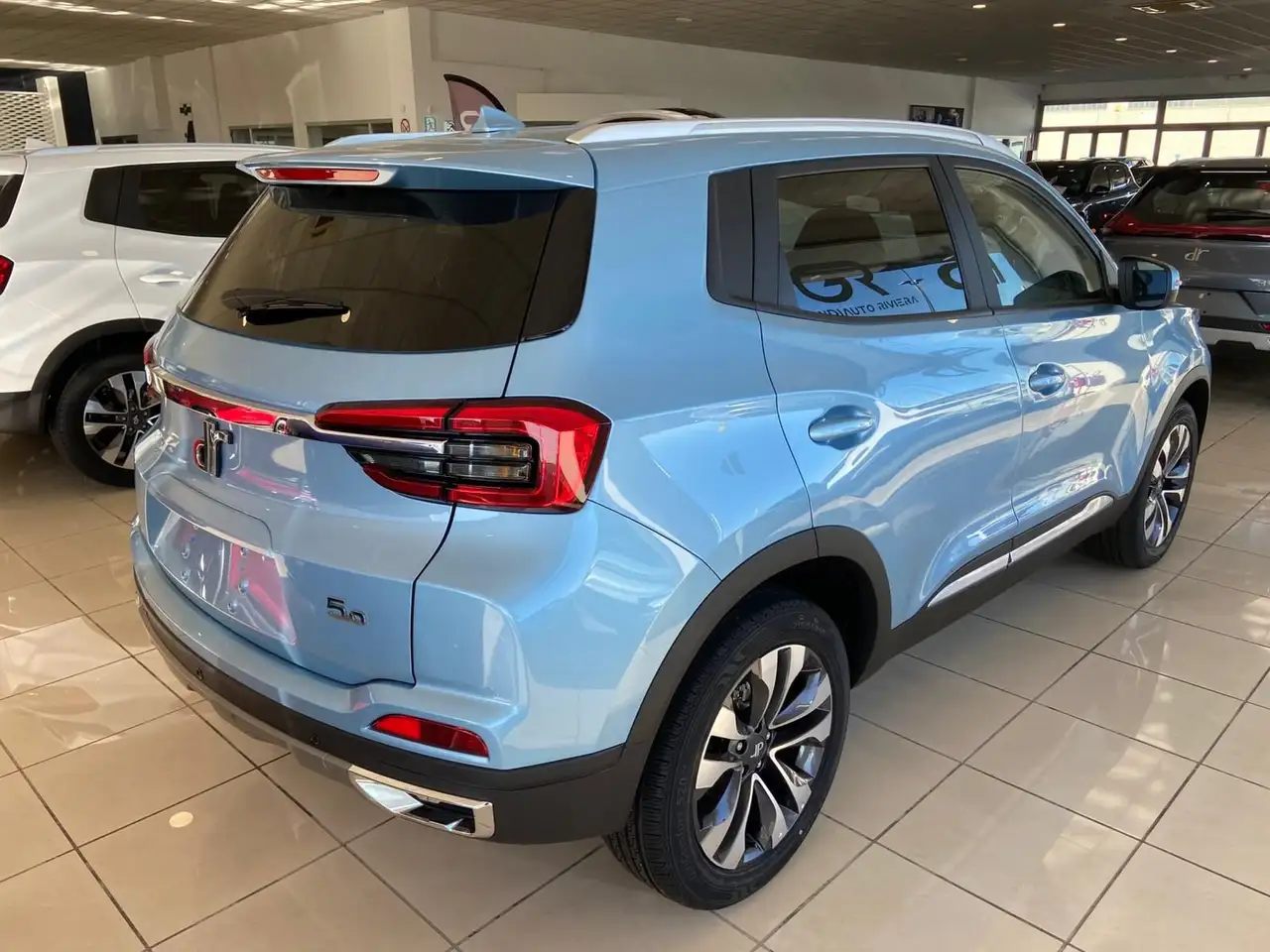 DR Automobiles DR5 5