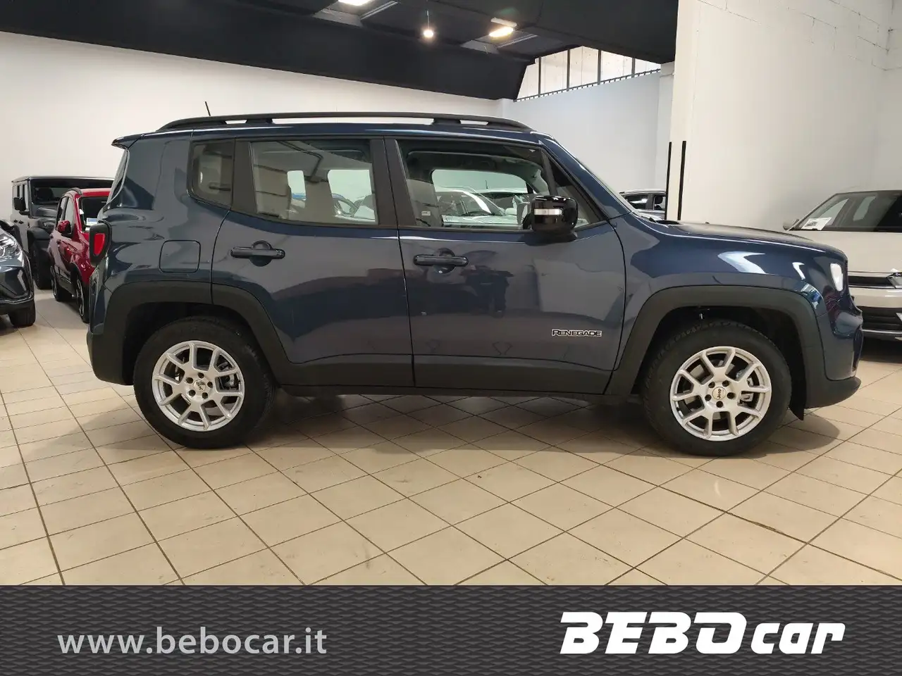 Jeep Renegade 4