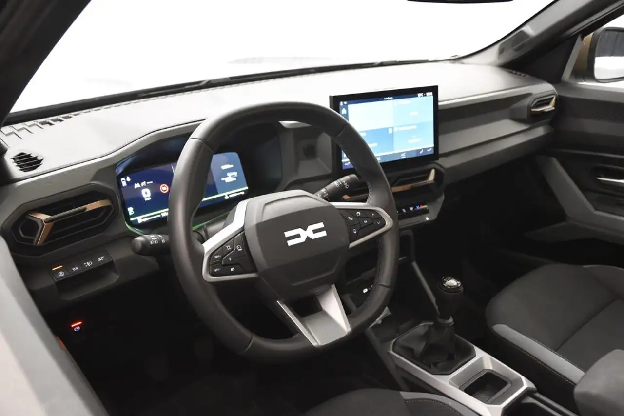 Dacia Bigster 7