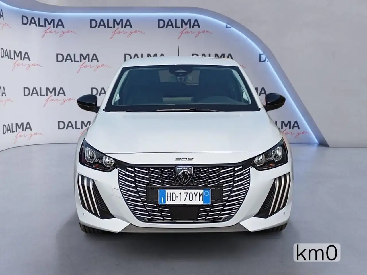 Peugeot 208 8