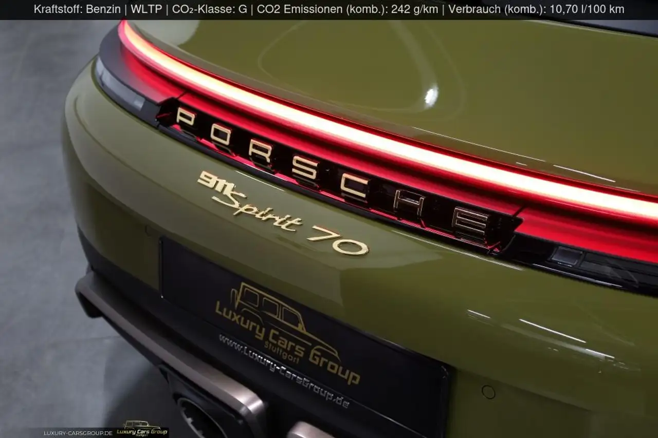 Porsche 992 911 12