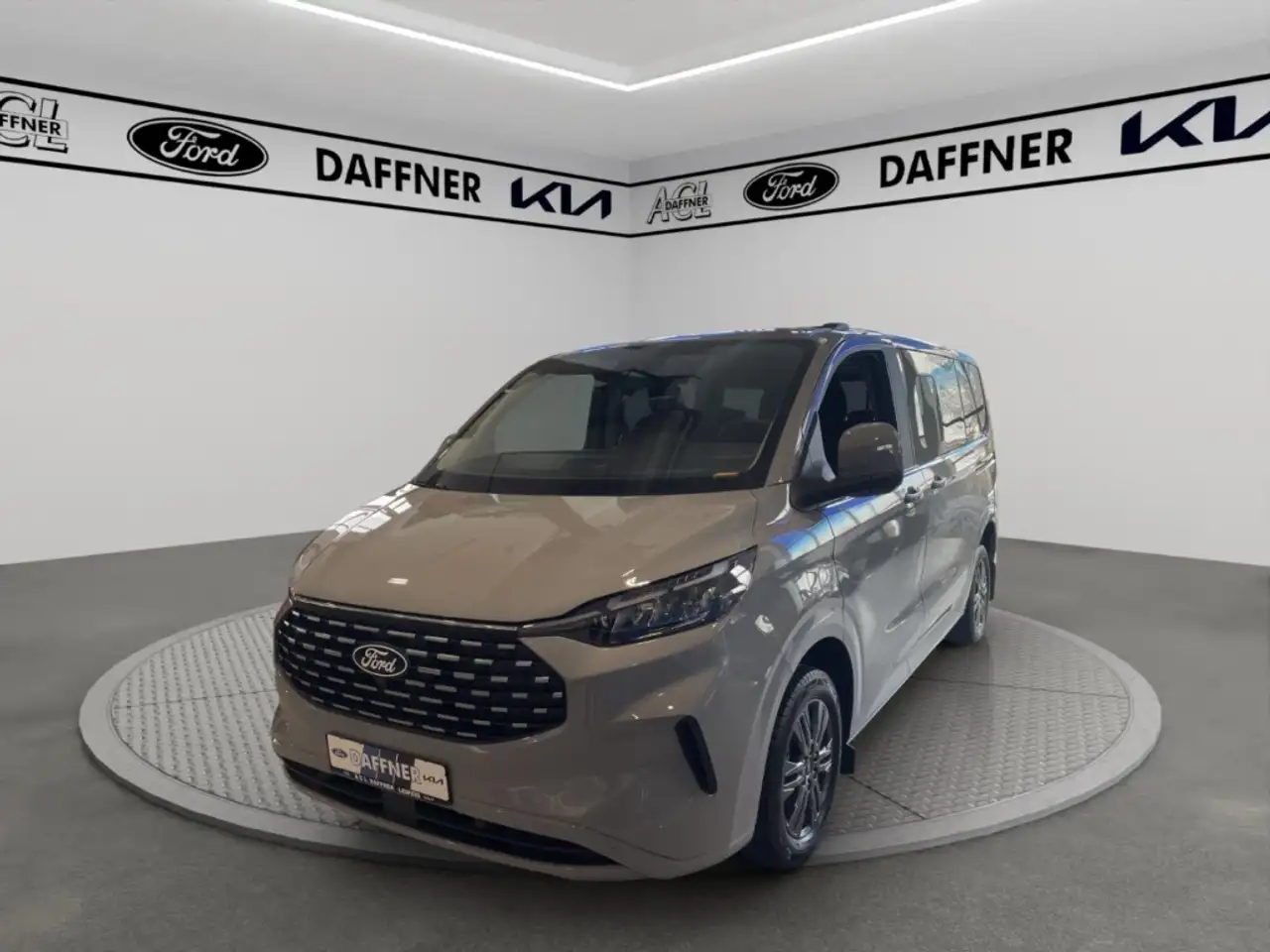 Ford Tourneo 3