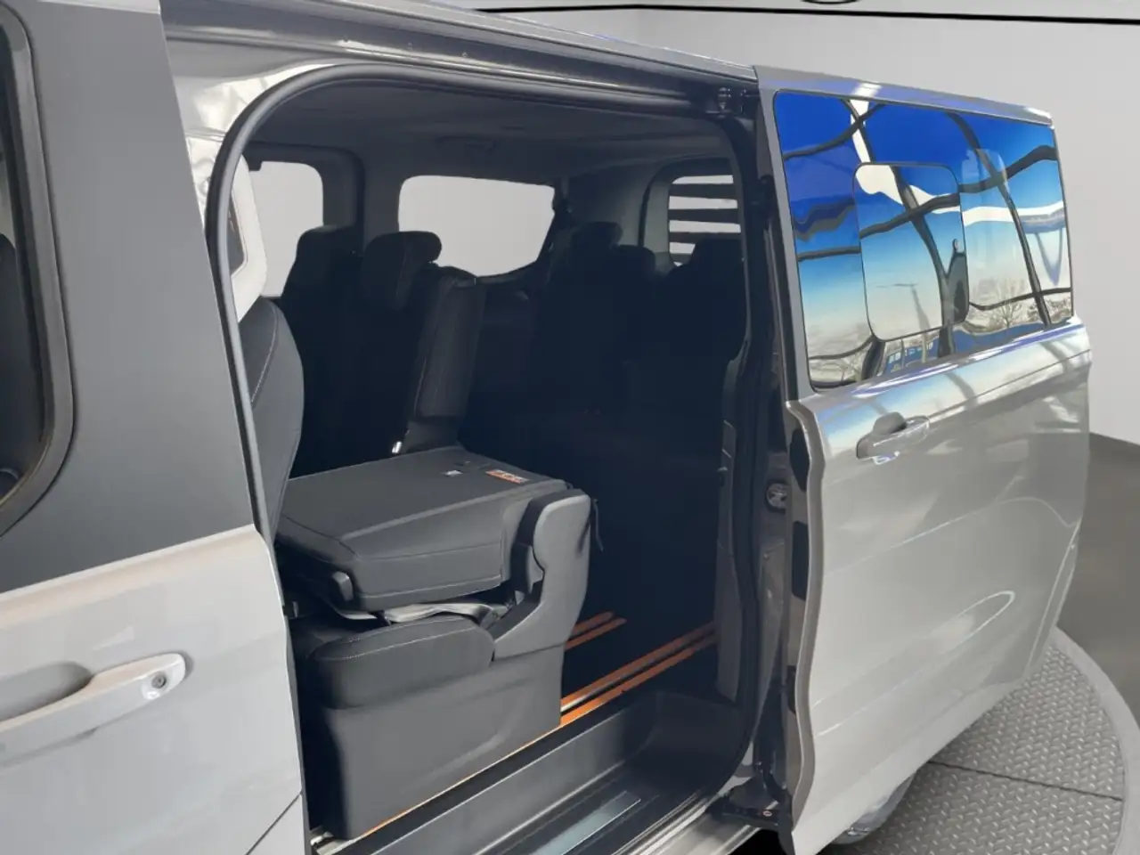 Ford Tourneo 14
