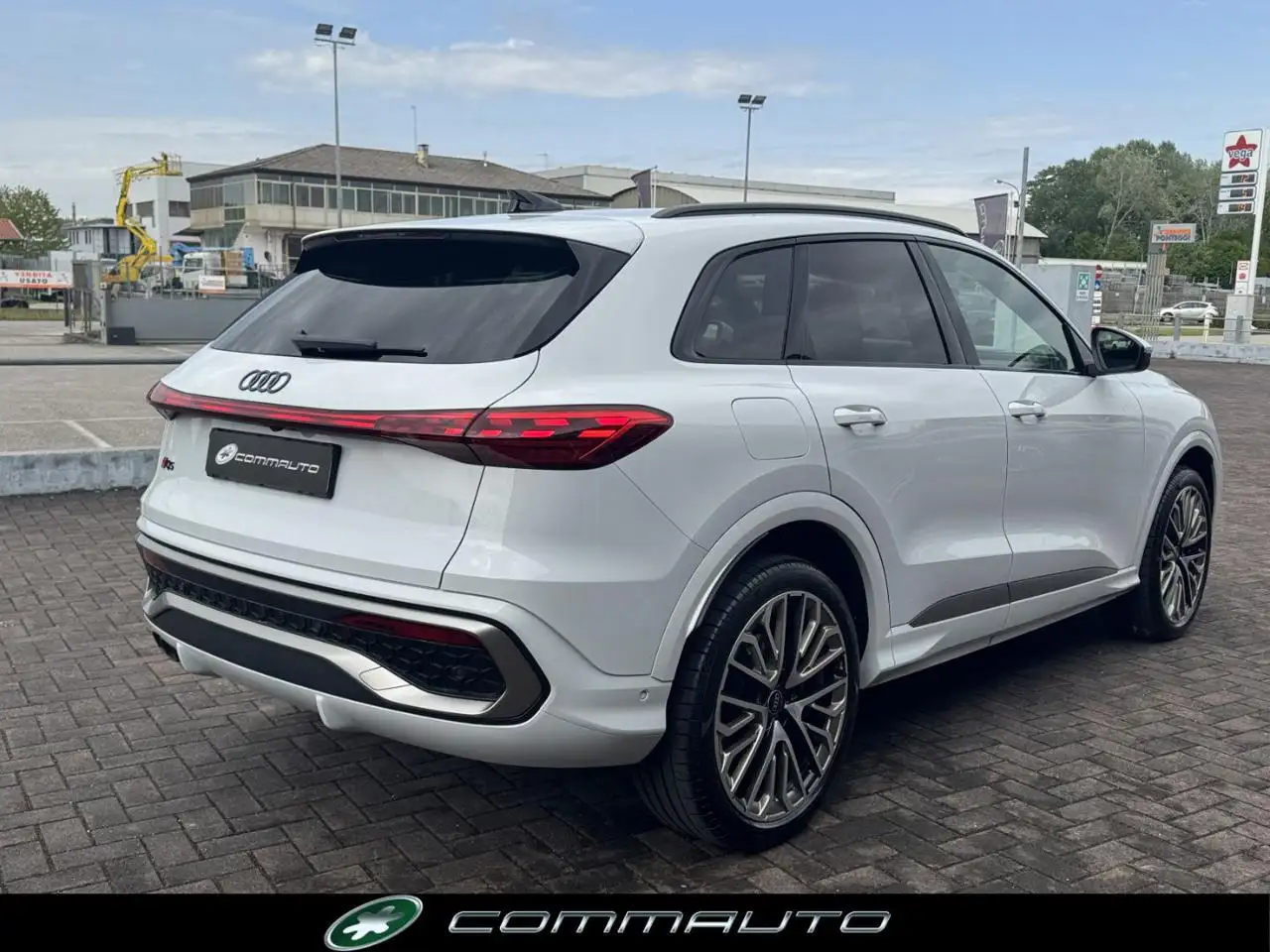 Audi Q5 4