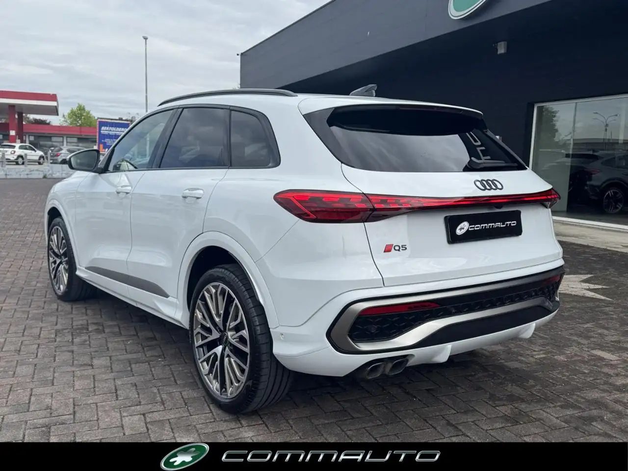 Audi Q5 6
