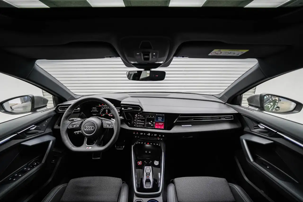 Audi S3 6